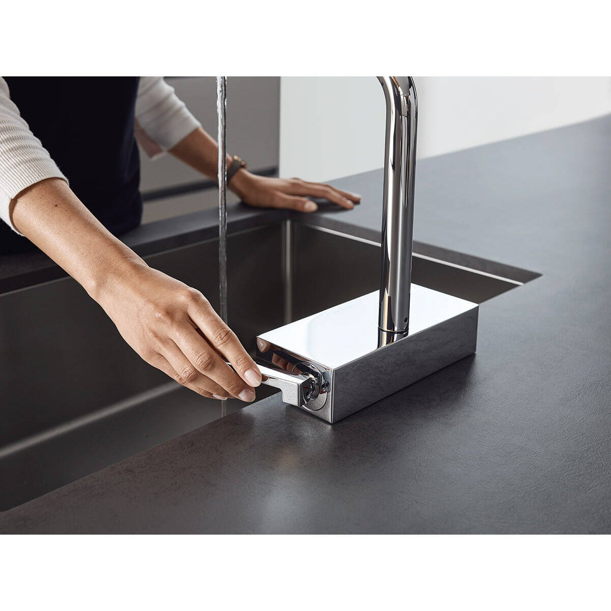 hansgrohe Aquno Select M81 250 Single Lever Kitchen Mixer 250, pull-ou-8